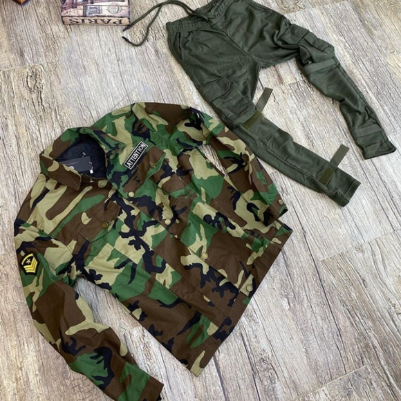 Cloth - Picture 1 of 1